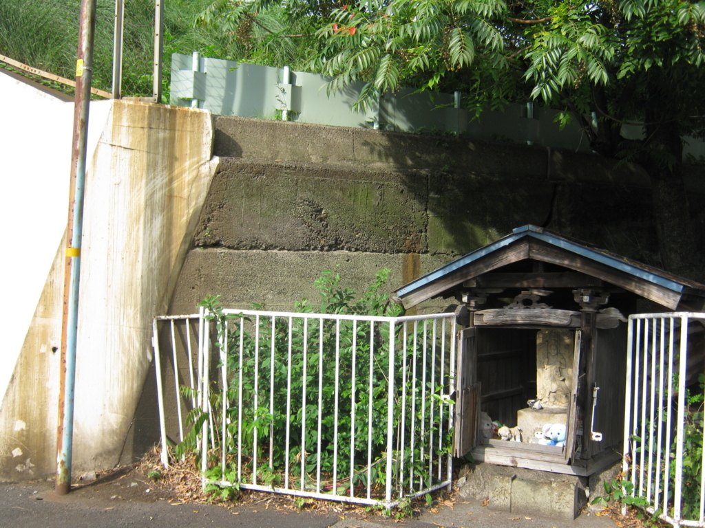 f:id:kaz-mt-wisteria:20171008234105j:plain f:id:kaz-mt-wisteria:20171008234105j:plain