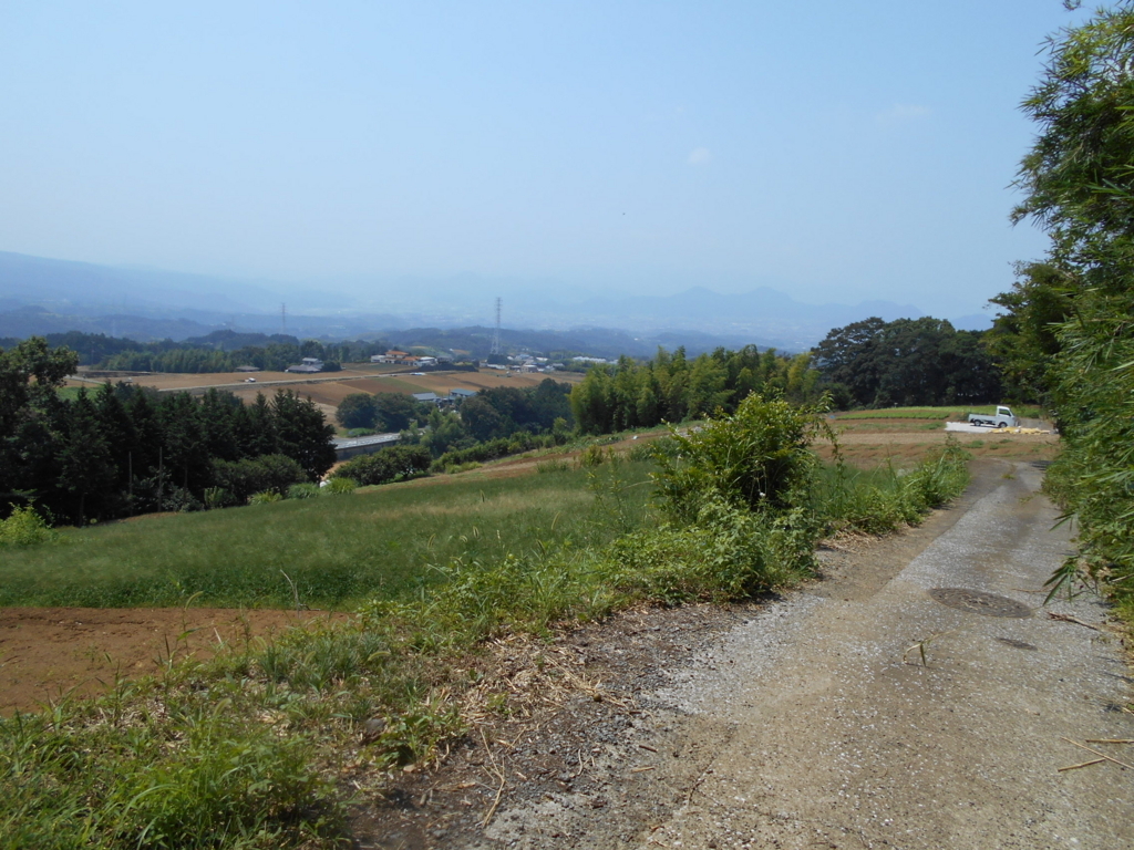 f:id:kaz-mt-wisteria:20180825232510j:plain f:id:kaz-mt-wisteria:20180825232510j:plain