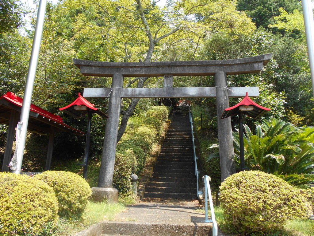 f:id:kaz-mt-wisteria:20180825234607j:plain f:id:kaz-mt-wisteria:20180825234607j:plain