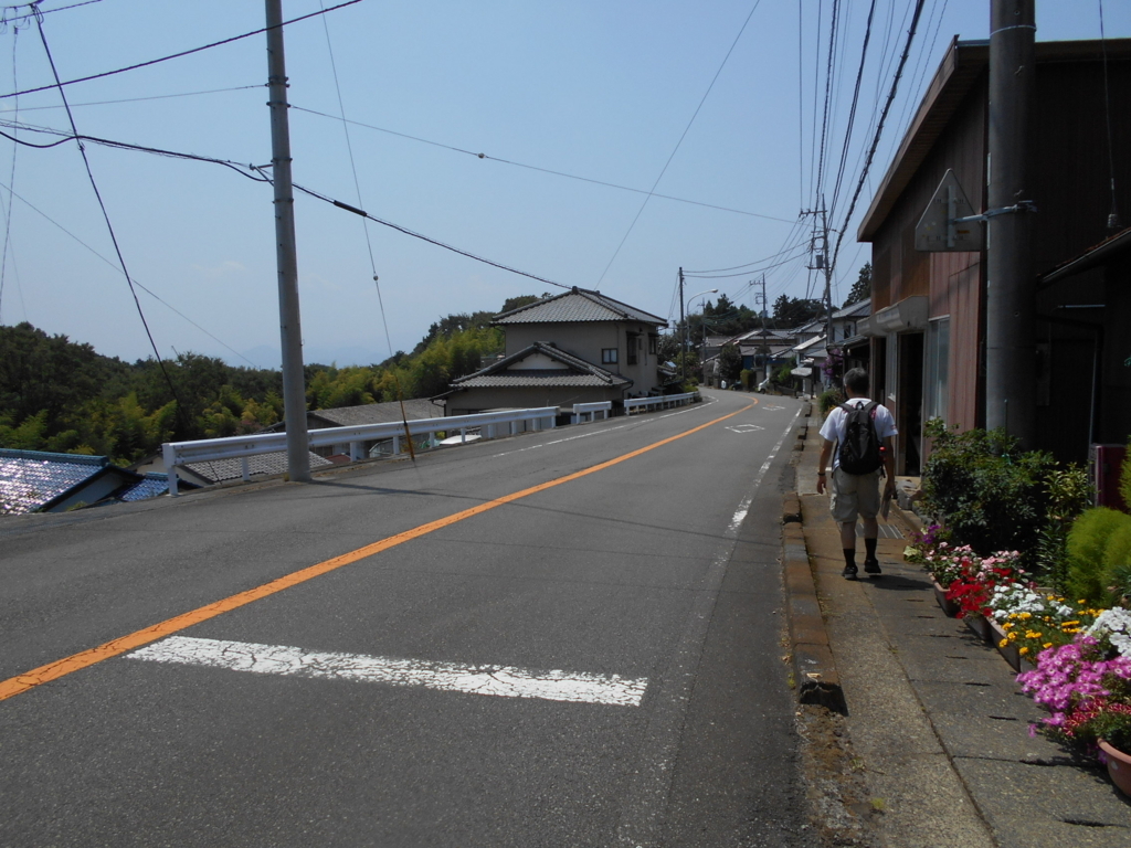 f:id:kaz-mt-wisteria:20180825234833j:plain f:id:kaz-mt-wisteria:20180825234833j:plain