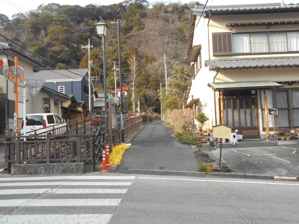 f:id:kaz-mt-wisteria:20190219002257j:plain f:id:kaz-mt-wisteria:20190219002257j:plain