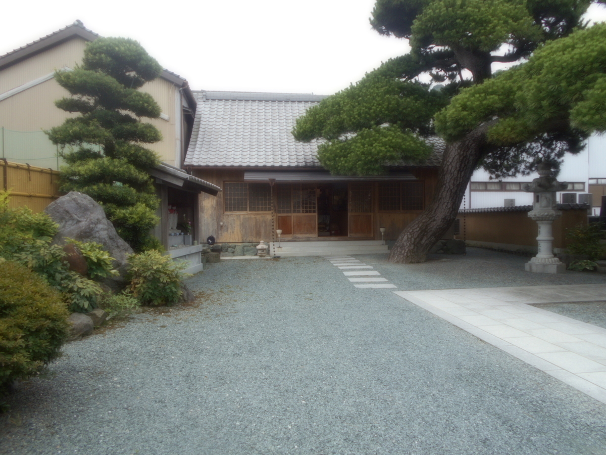 f:id:kaz-mt-wisteria:20190714102849j:plain f:id:kaz-mt-wisteria:20190714102849j:plain