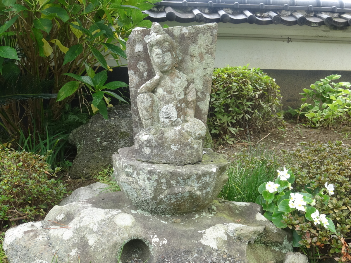 f:id:kaz-mt-wisteria:20190714122057j:plain f:id:kaz-mt-wisteria:20190714122057j:plain