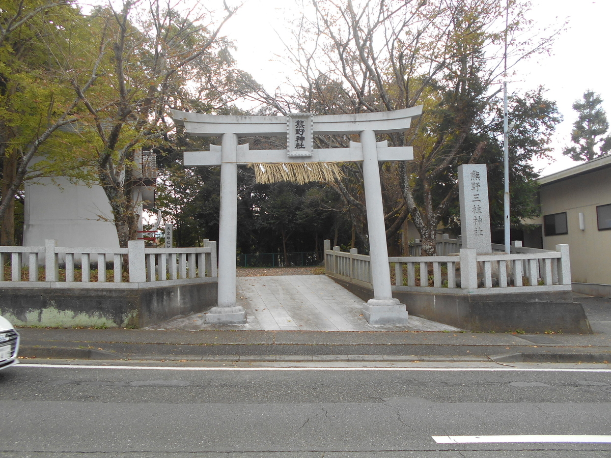 f:id:kaz-mt-wisteria:20191124153758j:plain f:id:kaz-mt-wisteria:20191124153758j:plain