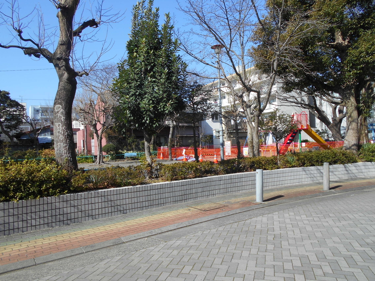 f:id:kaz-mt-wisteria:20200224133413j:plain f:id:kaz-mt-wisteria:20200224133413j:plain