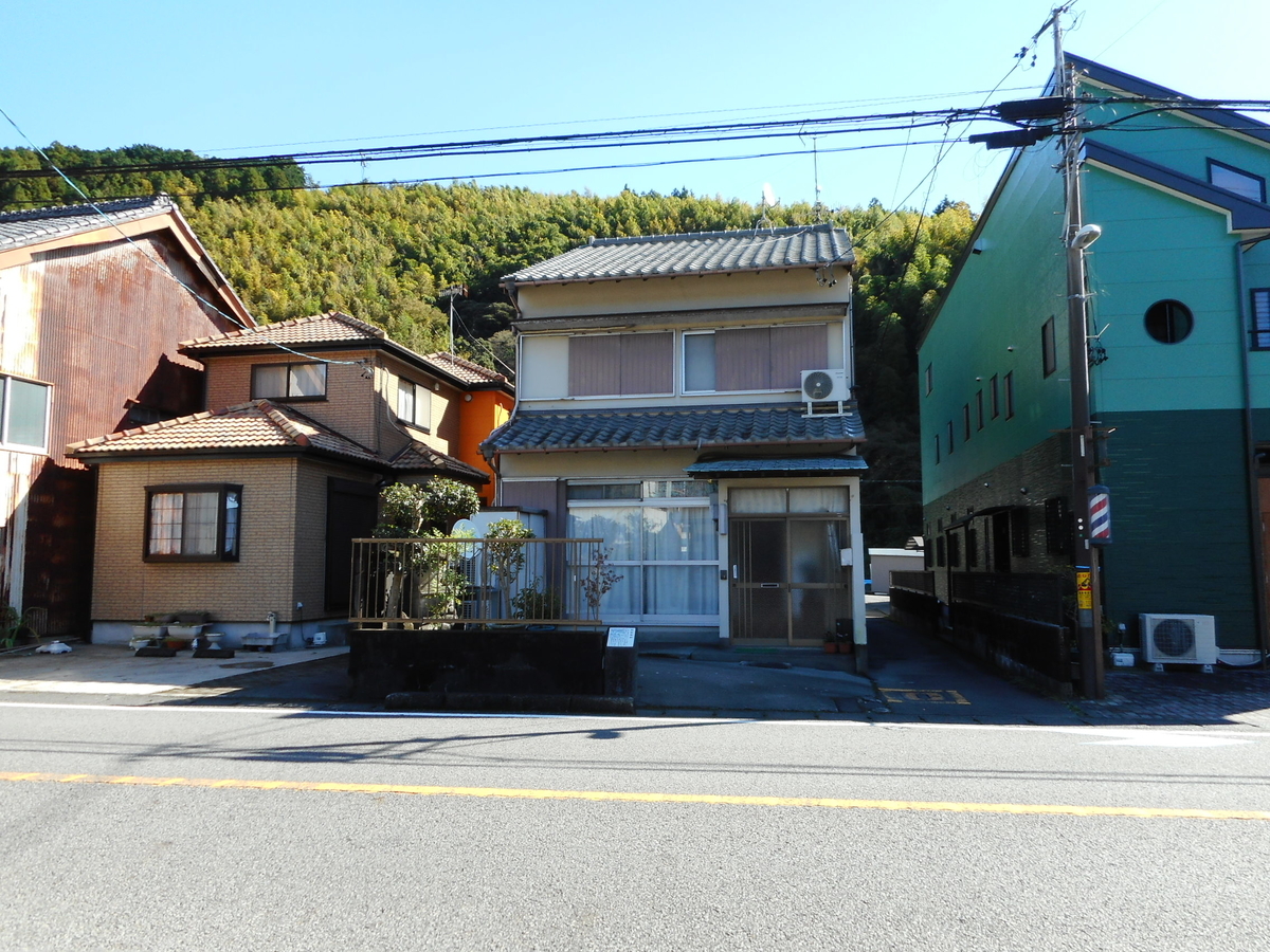 f:id:kaz-mt-wisteria:20201108162743j:plain f:id:kaz-mt-wisteria:20201108162743j:plain