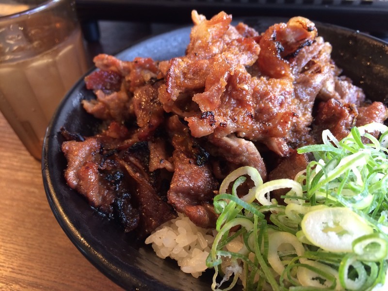 韓丼