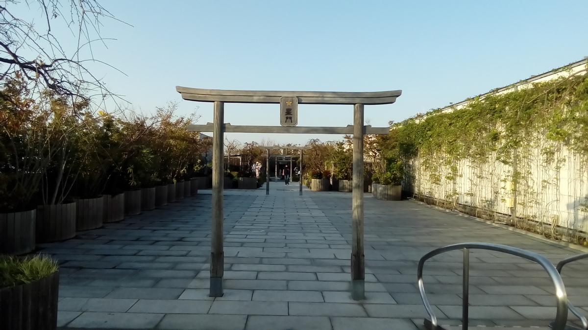 f:id:kazamori:20191105121558j:plain f:id:kazamori:20191105121558j:plain