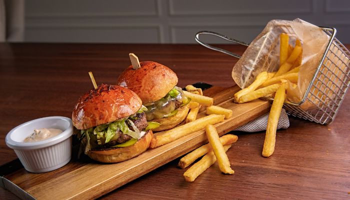 モスバーガーのフィッシュバーガーは美味しい？口コミ・比較・実食で