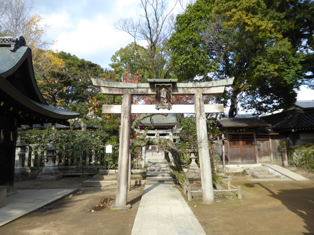 f:id:kazenokomichi:20151208020216j:plain