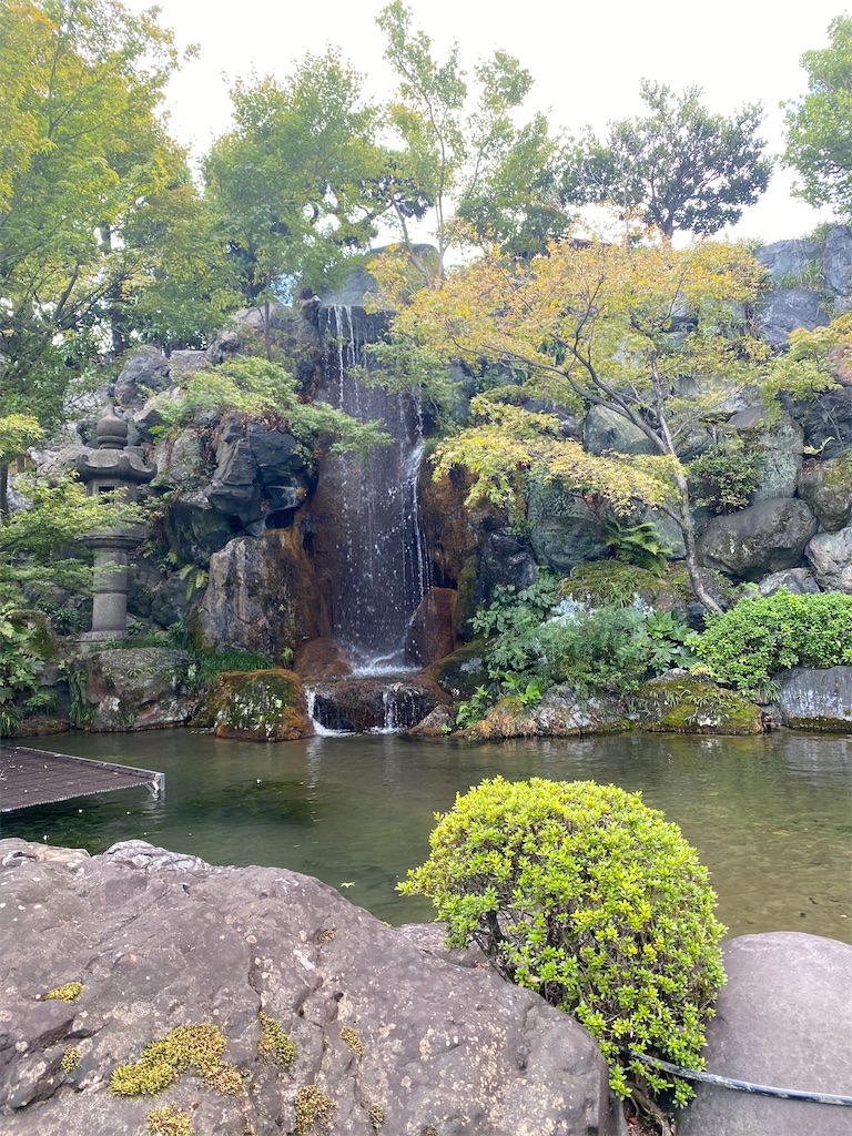 日本の庭園　全6巻セット 4K ] 日本三名園 金沢兼六園の紅葉 - Autumn Foliage at