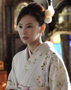 北川景子の着物姿が綺麗 和服に合う可愛い髪型 画像 リトルバイリットル 北川景子の着物姿が綺麗 和服に合う可愛い髪型 画像 リトルバイリットル