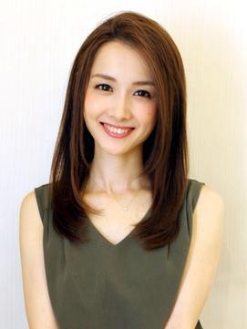17年秋 冬オススメ大人可愛いロングヘア 思わず伸ばしたくなるウル艶ロングヘア Mamaism Com