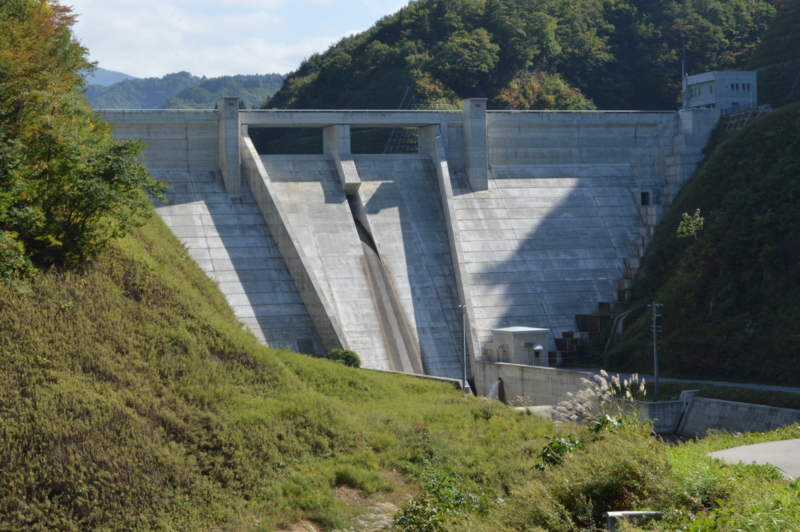 留山川ダム(天童市)