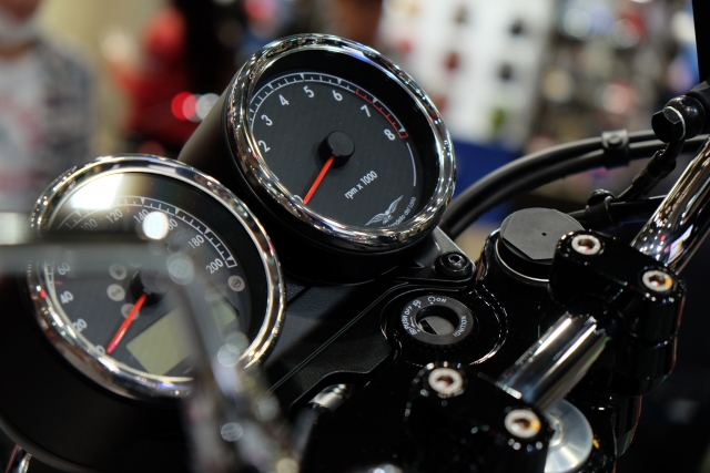 バイクのニュートラルの入れ方