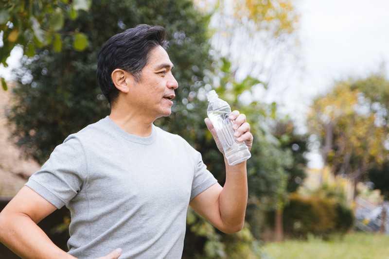 運動中の水分補給におすすめの飲み物 ヴァームウォーター編 結婚したいアラフォー男の活動報告ブログ