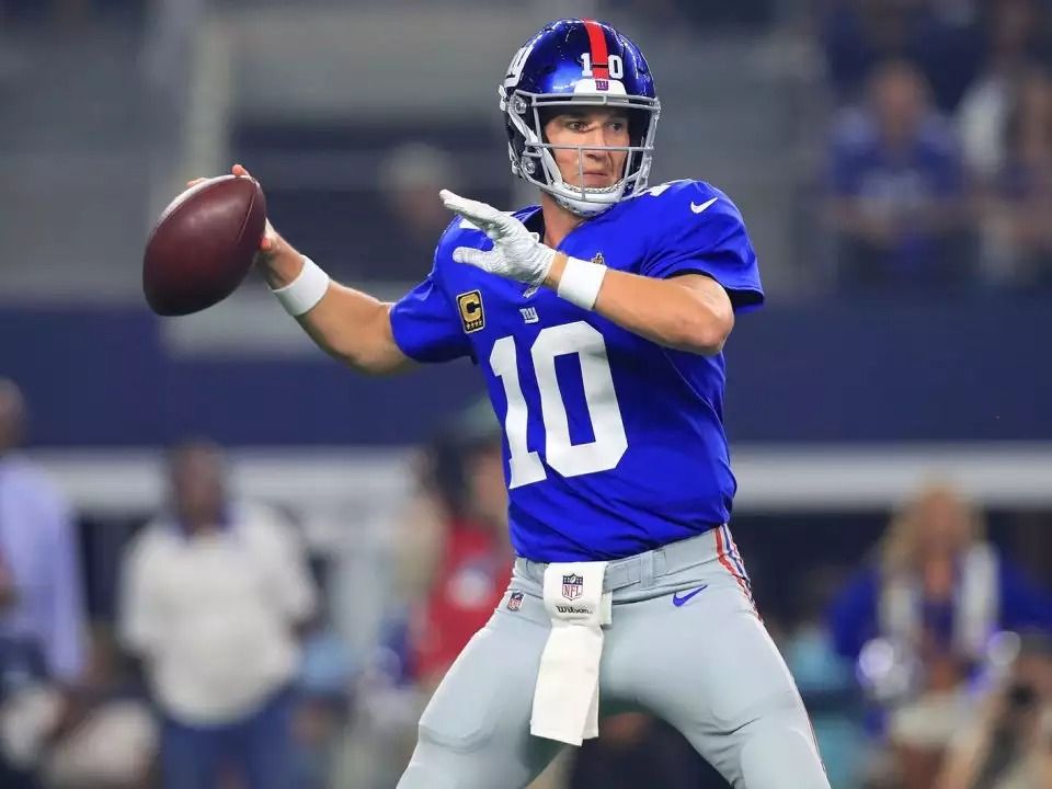 歴史に名を残す 伝説のQBらを紹介。 - NFL超入門！～群雄割拠の32国志
