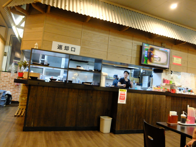 最強食堂 浦西店 いってんの沖縄食べ物とスポーツと酒