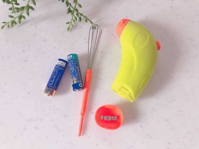 ダイソー 片付けがとっても楽ちん ダイソーのハンドミキサー １５０の実力は ベイビーーズ ママのトレンド