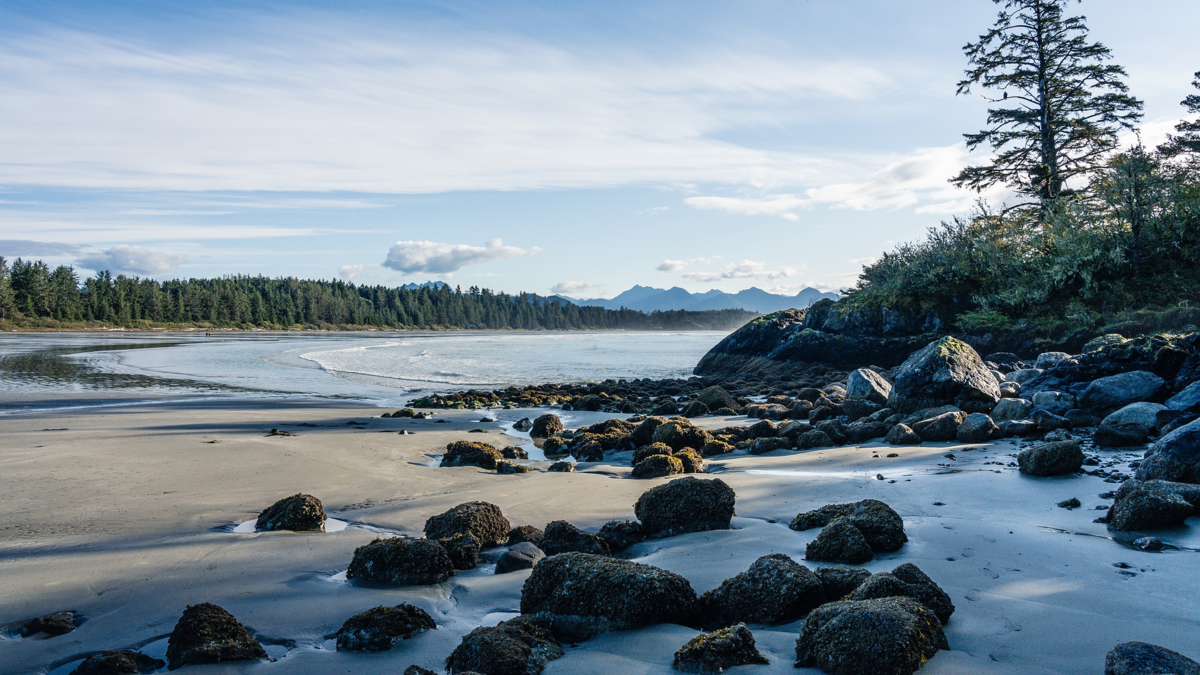 カナダバンクーバー島(Vancouver Island)のトフィーノ(Tofino)とユークルエレット(Ucluelet)