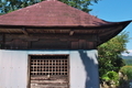 [お堂][仏堂][墓所][夏空][乾窓寺]お堂