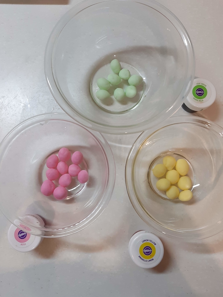 ひな祭り 今年もクッキー型で愛知の祝い菓子おこしものを手作りしました Party On The Weekend 週末はパーティ