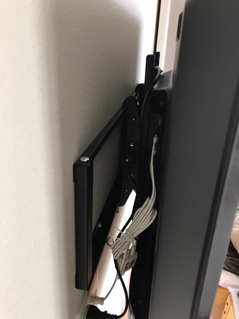 ブラケットに引っ掛ける