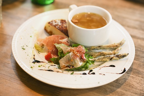 f:id:keitaf31:20180614182422j:plain f:id:keitaf31:20180614182422j:plain