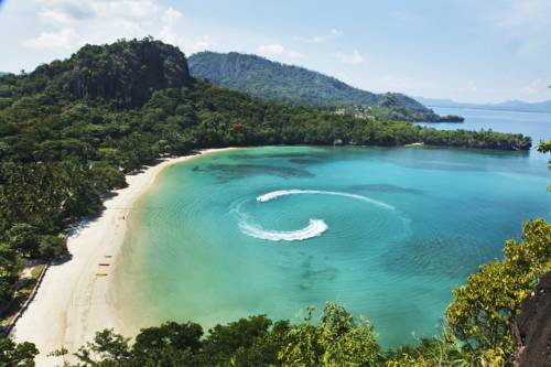 <写真>サンボアンガ・デル・ノルテ州のダカックビーチリゾート