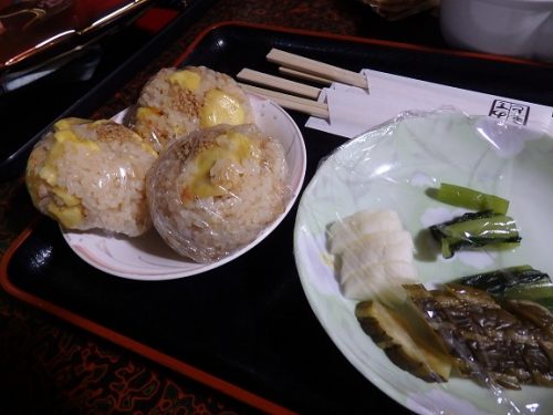 栗ご飯のオニギリ