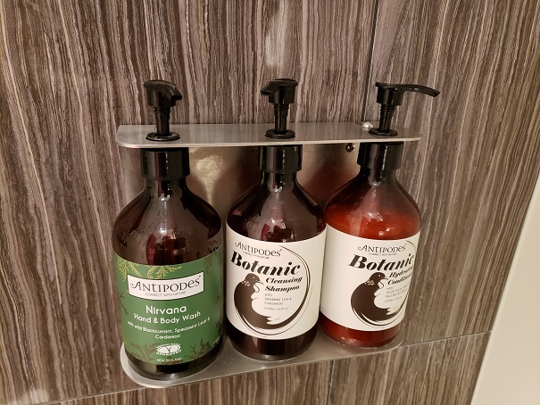 シャワー室アメニティー