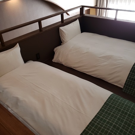 ロフト部分のベッド