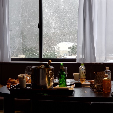 部屋からの雪景色
