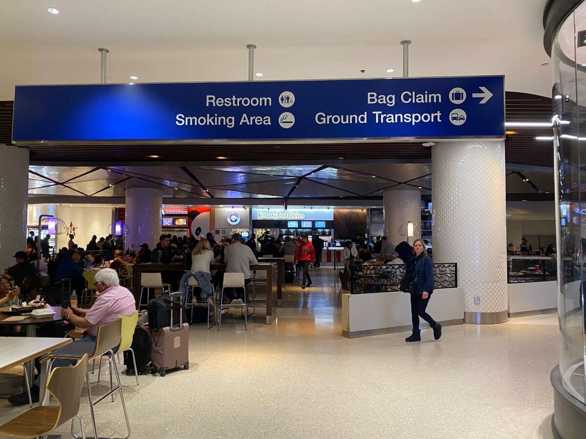 2023/01 AA169 LAX>HND Y +LAXラウンジ古事記 KL発飛日記