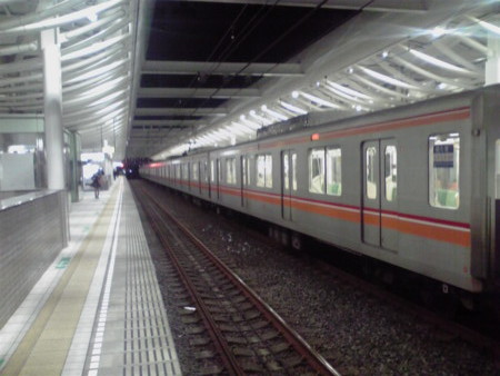 東陽高速線八千代緑が丘駅