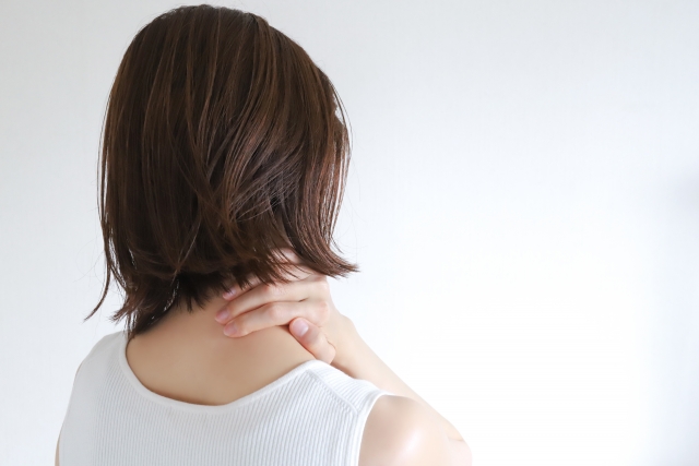 首痛で悩む40才代の女性