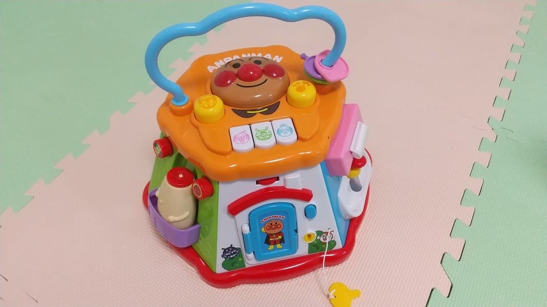 アンパンマン　おもちゃ　1歳　人気