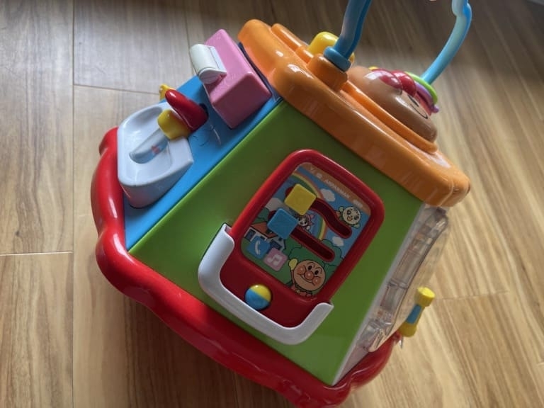 アンパンマン　おもちゃ　0歳　1歳　人気