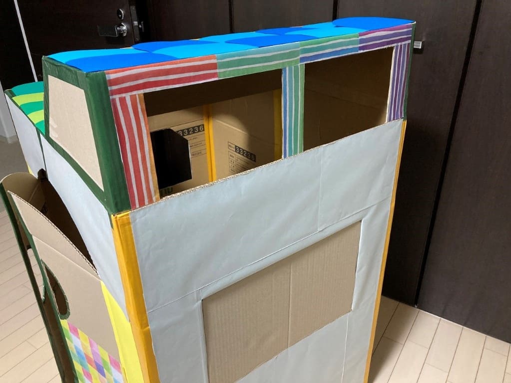 段ボールハウス　作り方