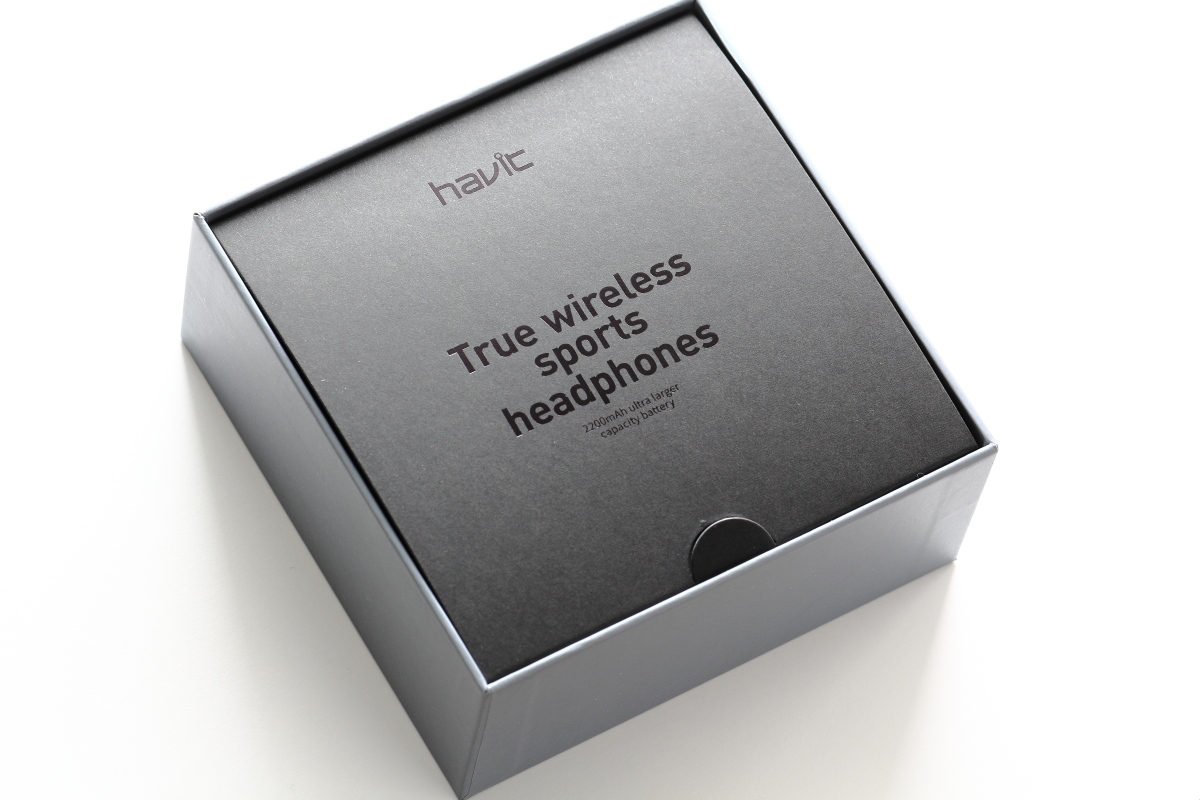 高級感のあるHAVIT I93のパッケージ