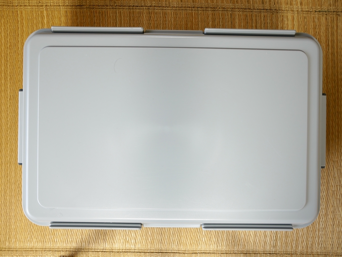 蓋の止め具でしっかり固定