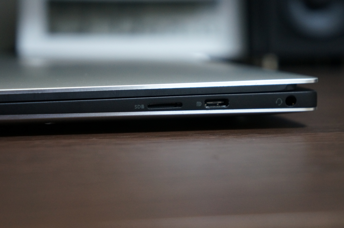 DELL,XPS,ノートパソコン,レビュー,新型 DELL,XPS,ノートパソコン,レビュー,新型