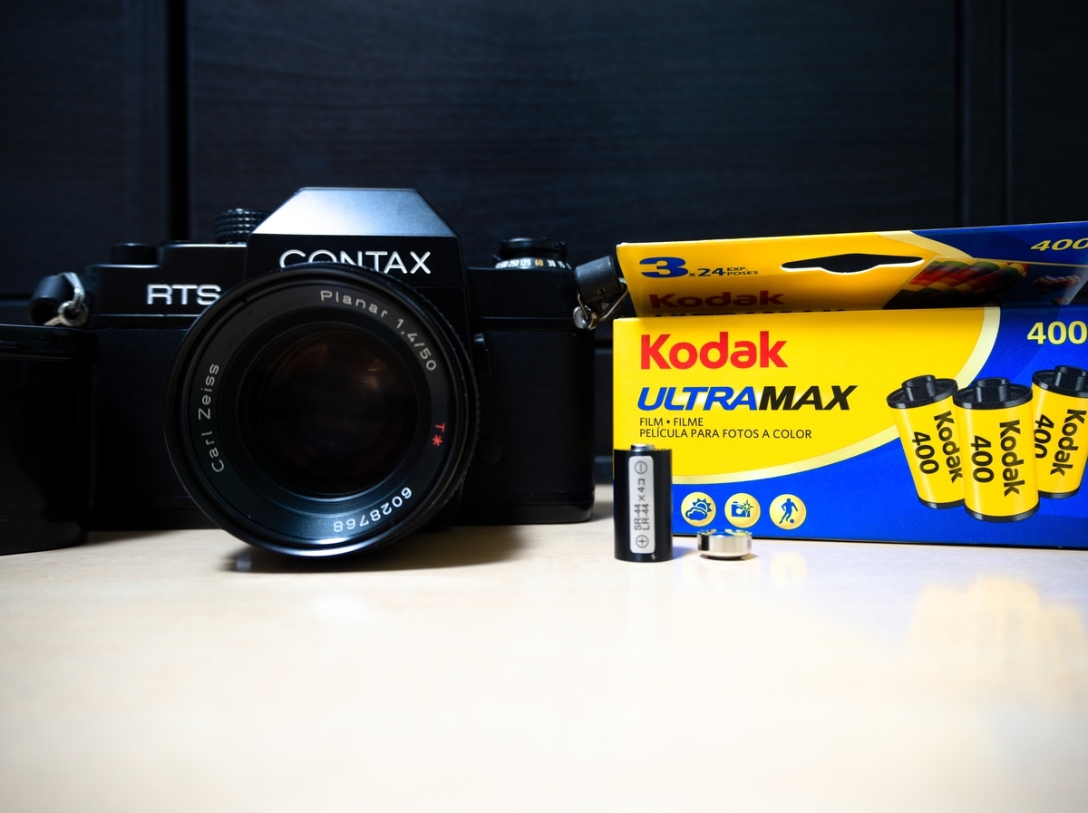 CONTAX RTS 一眼レフカメラ Carl Zeiss 50mmレンズ Amazon.co.jp: CONTAX Carl Zeiss PlanarT* 50mm F1.4 : 家電＆カメラ