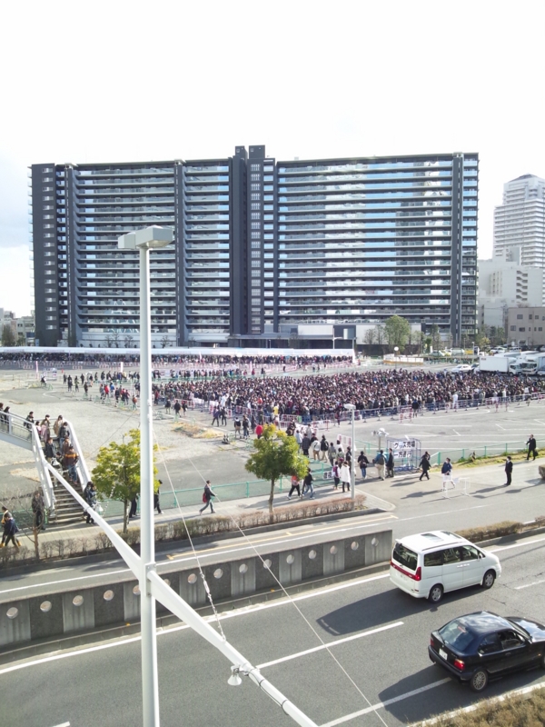 Akb48さいたまスーパーアリーナのライブ3日目開演前の様子 Disce Gaudere 楽しむ事を学べ