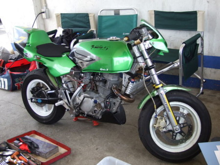 f:id:keroyon4:20081010120403j:image