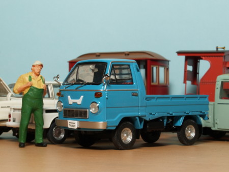 エブロ1/43ホンダTN360トラック（レイアウトに軽トラを） - 軽便鉄模