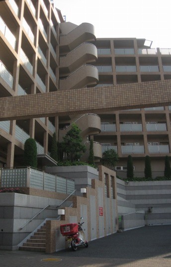 f:id:keyboar:20090610231044j:image:w230,left f:id:keyboar:20090610231044j:image:w230,left