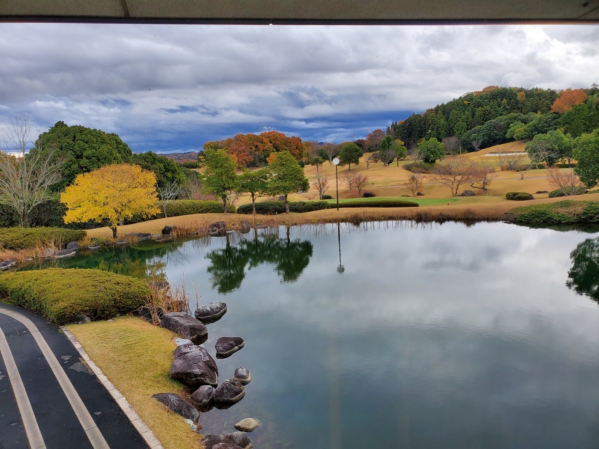 f:id:kfujiiasa:20191203100208j:plain