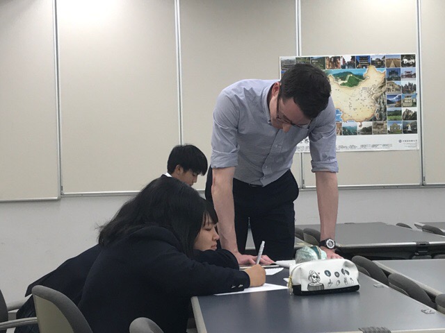 f:id:kgi-osaka:20190510134111j:plain f:id:kgi-osaka:20190510134111j:plain