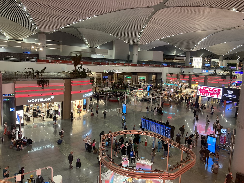 イスタンブール空港内での長時間トランジットの過ごし方 地味マイラーの旅行記